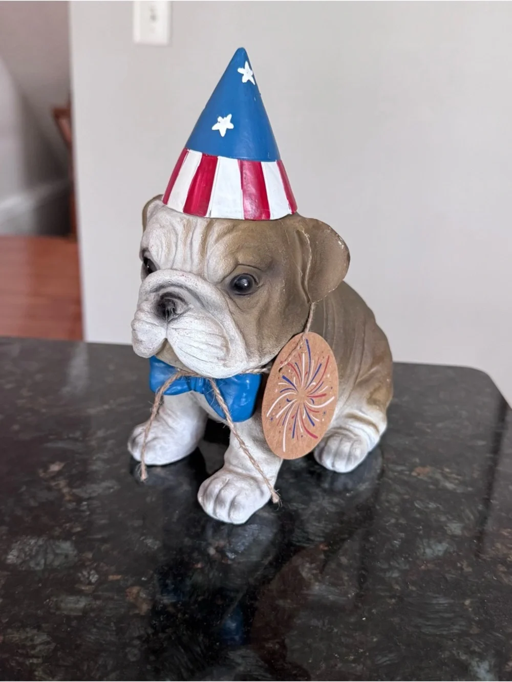 Bulldog Humane Society Americana Patriotic Fourth Of July Decor 9” NWT